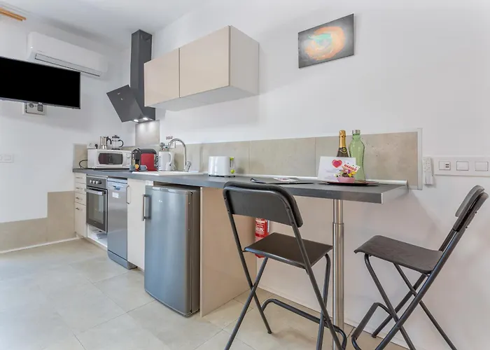 Fantastico 1 דירה