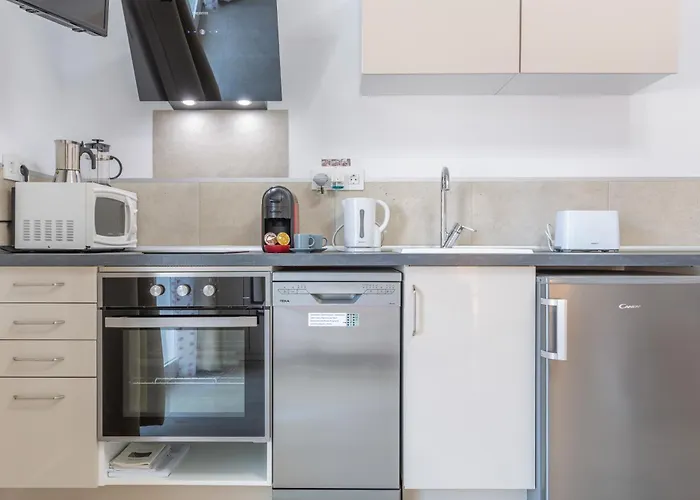 Fantastico 1 דירה